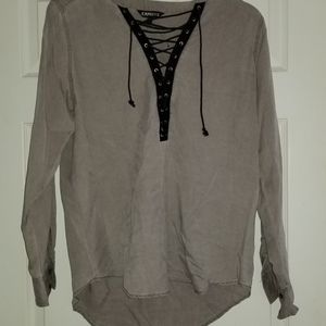 Long sleeve express shirt